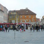 Glavni trg osvojen, na vrsti so Rovi pod starim Kranjem!
