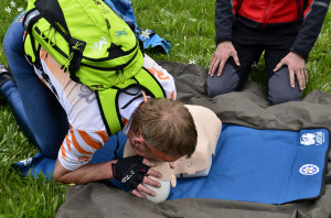 Po masaži srca sledi umetno dihanje