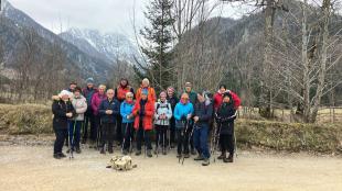 V april z enakim tempom!